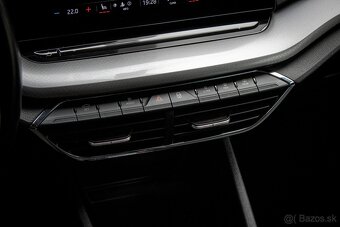 Škoda Octavia Combi 2.0 TDI Style 4x4 - 16