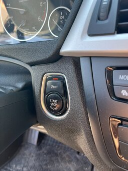 BMW 3 Touring 318d, Automat, 2014, 105 kW, 328487 km - 16