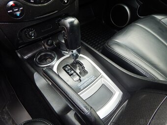 SsangYong Rexton RX 270 XVT - 16