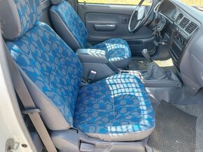 TOYOTA HILUX 3-STRANNÝ VYKLÁPAČ - 16