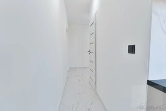 Moderný 3-Izbový byt po kompletnej rekonštrukcií na predaj - 16
