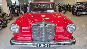 Mercedes w110 heckflosse 1963 diesel - 16