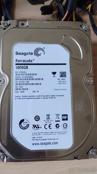 Predám základnú dosku Intel Gigabyte GA-B75M-D3H - 16