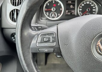 Volkswagen Tiguan 2,0 TDI nafta manuál 81 kw - 16