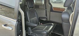 Chrysler Grand Voyager limited - 16