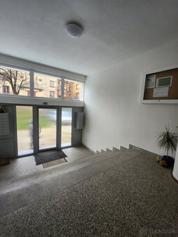 EXKLUZÍVNE,krásny 3 izb.byt Kalvária,garáž,loggia,balkón - 16