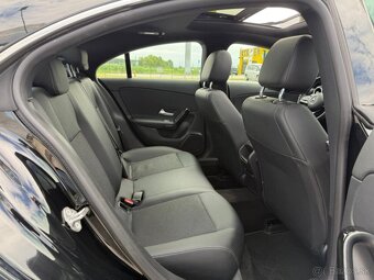 Mercedes-Benz CLA Kupé 180 d A/T panorama - 16