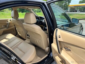 BMW Rad 5 530 i A/T - 16