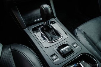 Subaru Outback 2.5i-S Exclusive NAVI CVT - 16