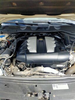 Volkswagen Touareg 3.0tdi - 16