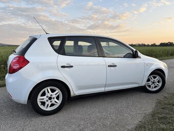 Kia Ceed 1.6 CRDi 16V 85KW - 16