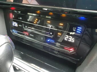 VW Arteon SB Elegance 2.0 TDI 147kW DSG - záruka Autodraft - 16