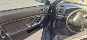 Subaru Legacy Outback 2,0 - 16