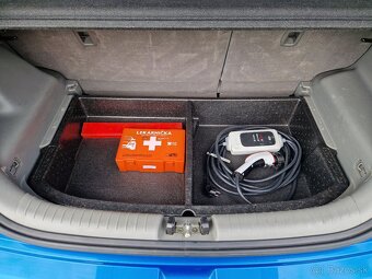 KIA Soul EV elektroauto 81kW 06/2018 - 16