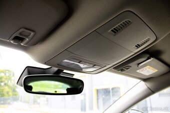 Opel Insignia ST - 16