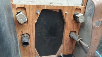 Použitý dobový středový panel na rádio - Škoda 110R erko. - 16