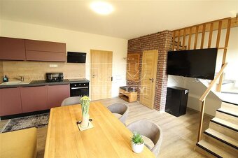 NA PREDAJ 3-IZBOVÝ NOVÝ ZARIADENÝ APARTMÁN "P14" V... - 16