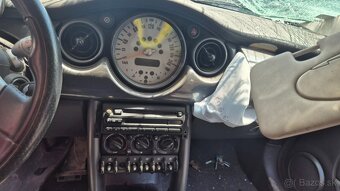 Mini One Mini Cooper 1,6i 66kw kód: W10B16A - 16
