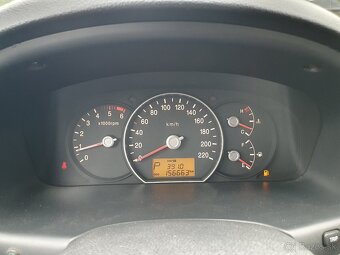 Kia Carens 2.0 Crdi 100 KW, At - 16