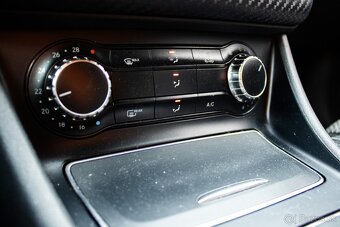 Mercedes-Benz GLA 200 d A/T - 16