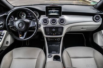 Mercedes-Benz CLA 250 4MATIC - 16