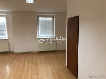 Predaj rodinný dom - polyfunkčný priestor na ul. Slovenská,  - 16