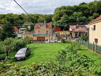 5-IZBOVÝ ROD. DOM A VÝNIMOČNÝ POZEM., NEŠTICH,TOP LOKALITA - 16