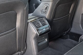 Škoda Superb Combi 2.0 TSI 2019 - 16