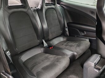 VW Scirocco R 2,0 TFSi 195kW DSG + RECARO sedadlá - 16