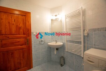 Predaj - DOM na horách s krytým bazénom, krásny veľký pozemo - 16
