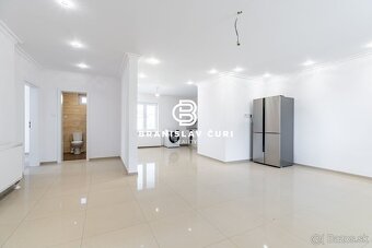 NEPREHLIADNITE – NOVÁ CENA: Predaj 3-izbový rodinný dom, Vyš - 16