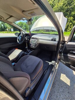 FIAT PUNTO 1,2 48kw - 16