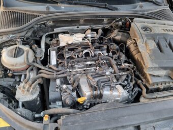 ROZPREDAM SKODA OCTAVIA 3 na diely - EUROPSKA VERZIA - 16