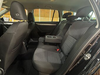 Škoda Octavia Combi 2.0 TDI Ambition DSG - 16