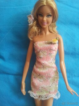 Barbie s ohybnymi kolenami... - 16