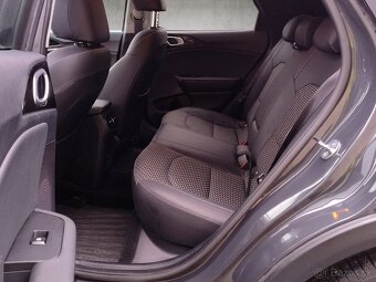 Kia XCeed 1.5 T-GDi M6 GOLD - 16