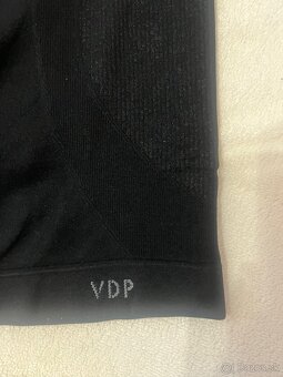 9 ks za 9 € spolu / pánske trička ako nove. - 16