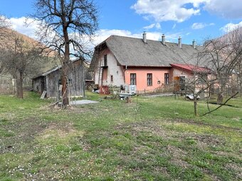 Na predaj RODINNÝ DOM v okrese Dolný Kubín, 907 m2 - 16