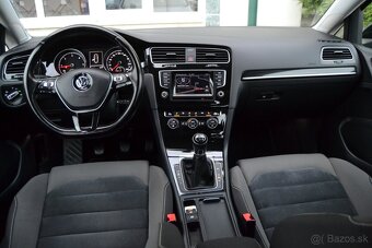 VW GOLF VII 2.0 TDI HIGHLINE, NAVI, R18, BIXENÓNY, TEMPOMAT - 16