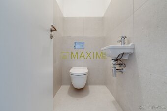3 izbový apartmán s 2 balkónmi a parkingom v projekte Metrop - 16