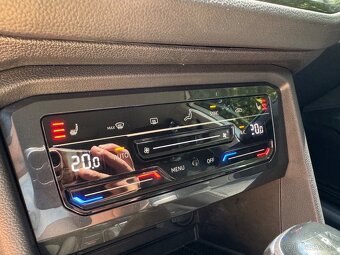 Volkswagen Tiguan Life 2.0 TDI EVO DSG 4MOTION - 16