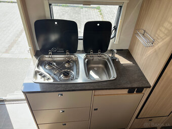 Obytné auto Burstner Lyseo A 700-6 osob, odp. DPH - 16