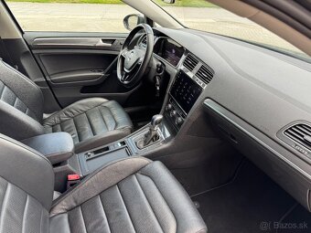 Volkswagen eGolf elektrický 100 Kw - 16