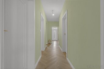 Moderný rodinný dom v obci Kostolné Kračany, časť Amadeho Kr - 16