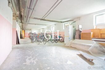 REZERVOVANÉ - Kompletná rekonštrukcia - 2-izbový byt s loggi - 16