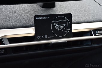 BMW iX xDrive40 FULL VÝBAVA SR ZÁRUKA 12_000_KM_DPH_2024 - 16