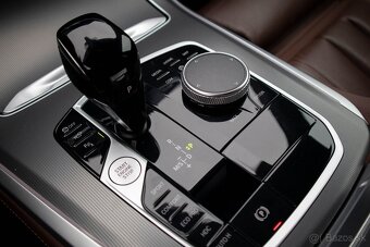 BMW X5 xDrive30d mHEV, odpočet, ZNÍŽENÁ CENA - 16