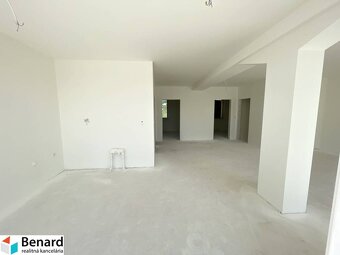 PREŠOV-3 IZBOVÝ BYT, NOVOSTAVBA, 85 m2,SOLIVAR.,UL. ZLATOBAN - 16