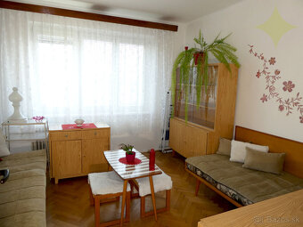 Na predaj slnečný 3 izbový byt s balkónom v centre mesta LC - 16