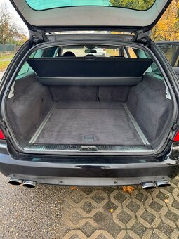 Mercedes Benz E55 AMG w211 - 16